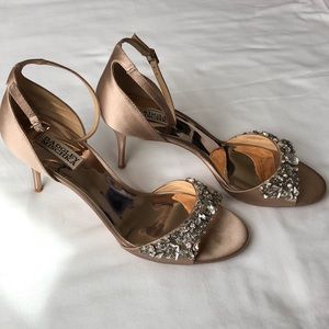Badgley Mischka Bankston Latte Heels